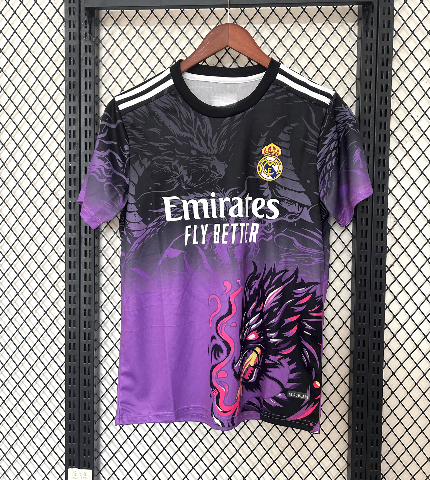 Maillot Real Madrid Concept 2024/2025