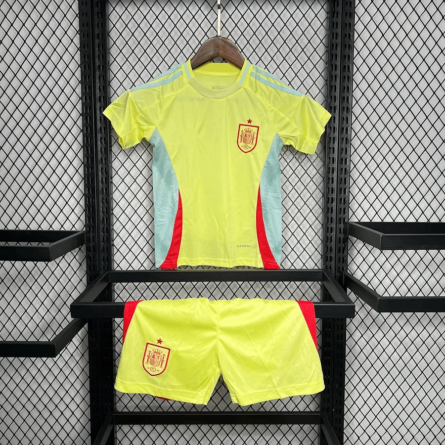Kit Enfant Espagne Extérieur 24/25