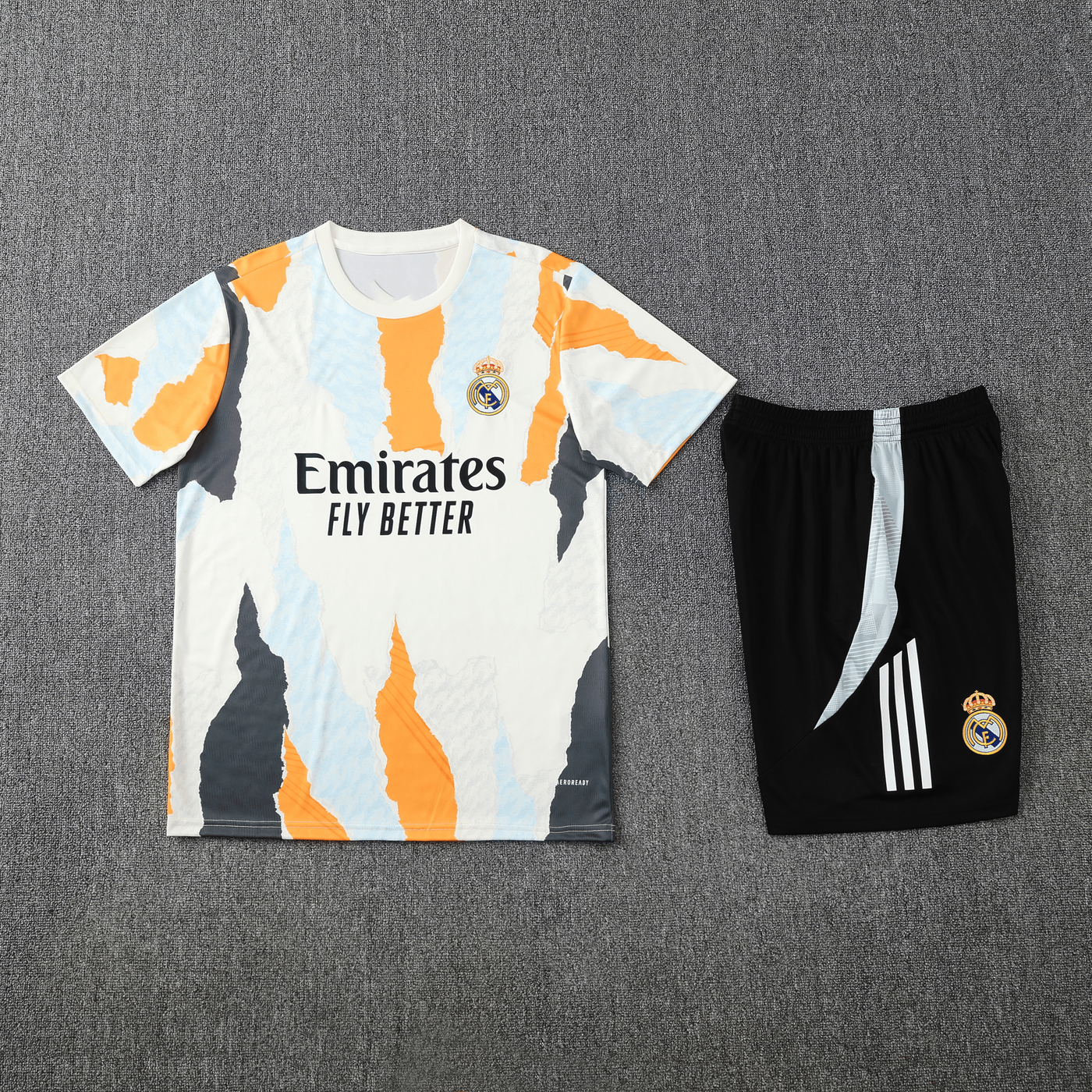Kit Entraînement Adulte Real Madrid 24/25