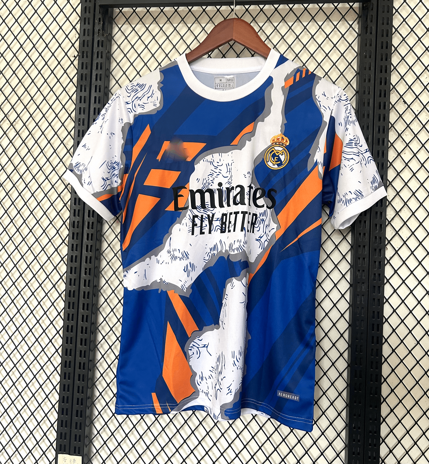 Maillot Real Madrid Concept 2024/2025
