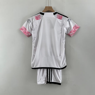 Kit Enfant Juventus Extérieur 2023/2024